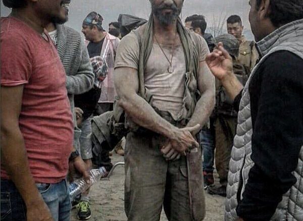 shahid kapoor goes chameleon, again!